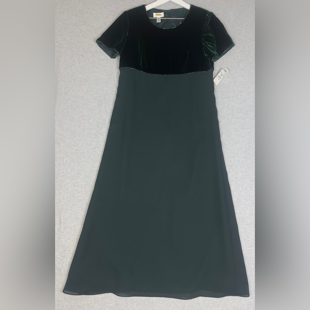Vintage Talbots Dress Sz 6P Green Velvet A Line Empire Beaded Petite Vamp Goth